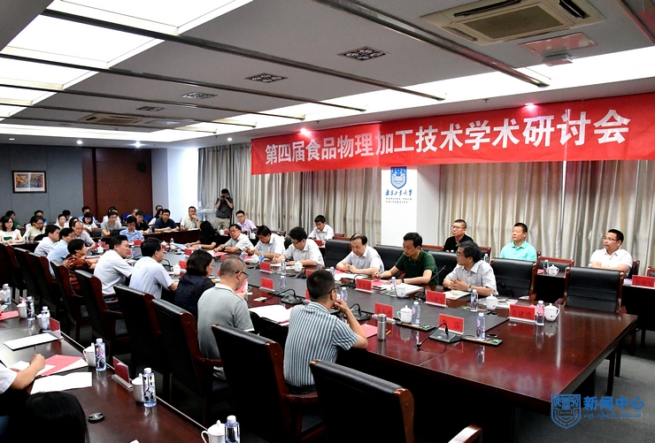 nEO_IMG_QCD_6250.jpg nEO_IMG_QCD_6250.jpg