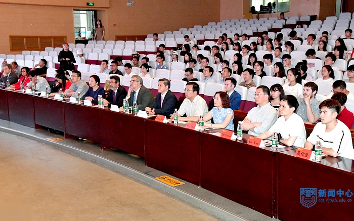 nEO_IMG_QCD_1203.jpg nEO_IMG_QCD_1203.jpg