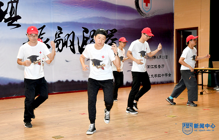 nEO_IMG_QCD_2686.jpg nEO_IMG_QCD_2686.jpg